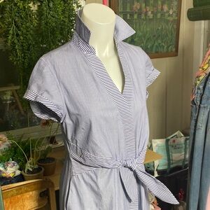 Vineyard vines dress